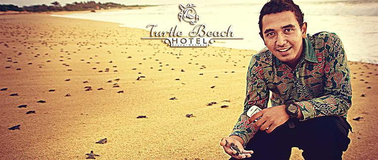 Turtle Beach Hotel Ujunggenteng Екстериор снимка